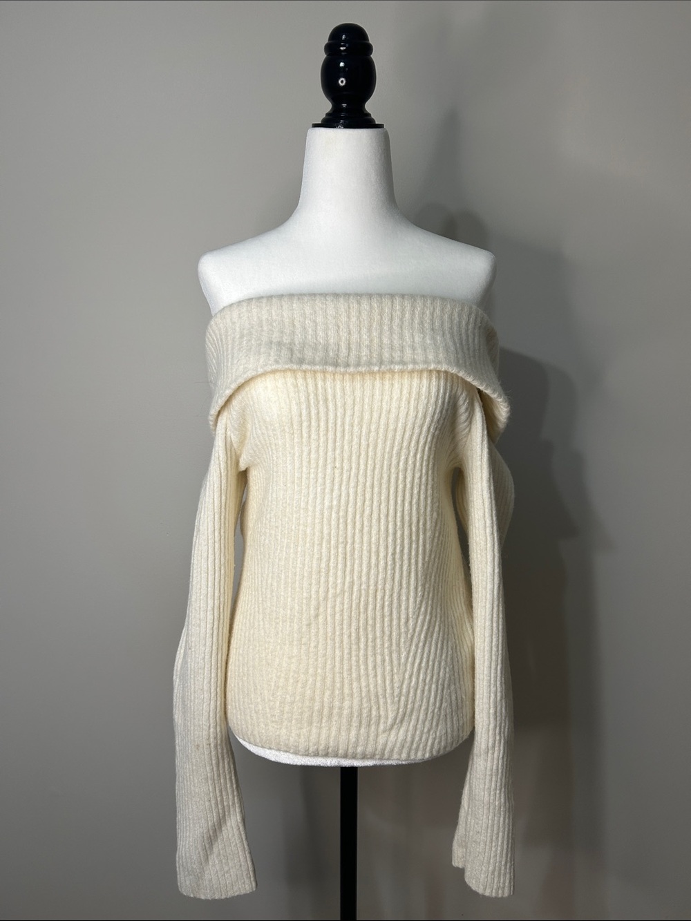 H&M Cream Off-Shoulder Ribbed Knit Pullover